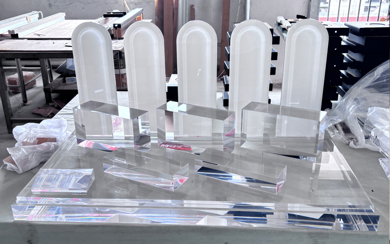 Acrylic Countertop Displays
