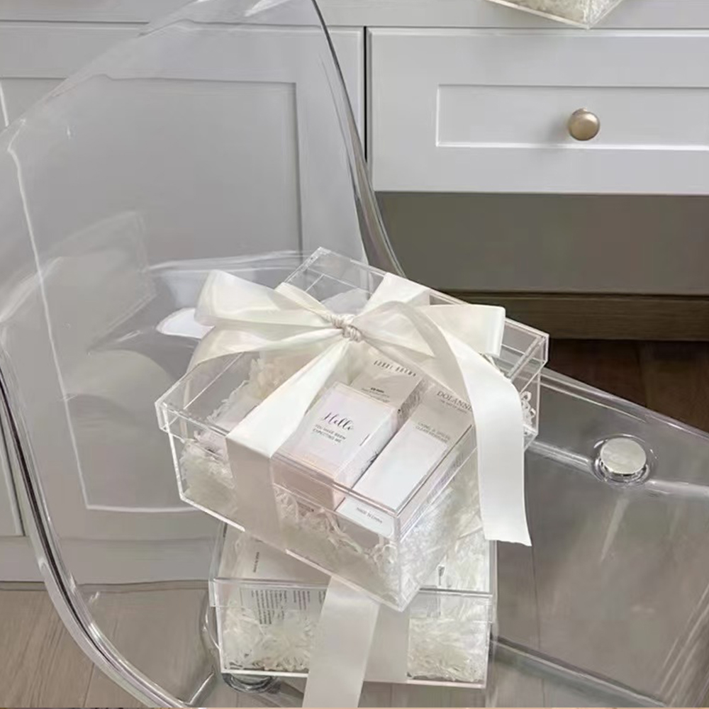 Clear Acrylic Wedding Favor Gift Box | Wholesale Transparent Gift Packaging Box for Party & Cosmetic Sets