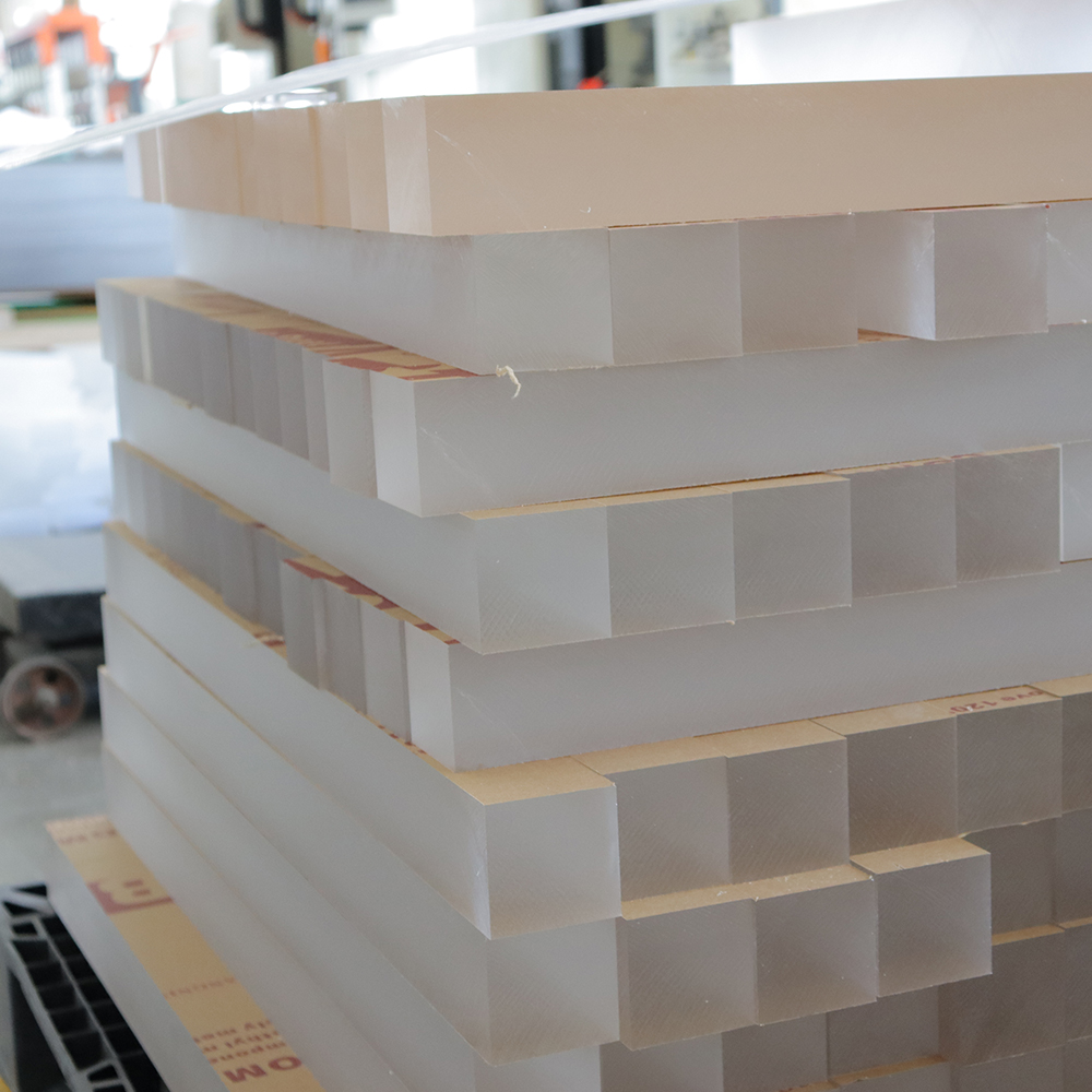 100% Virgin MMA acrylic sheets – Zero yellowing and high durability.