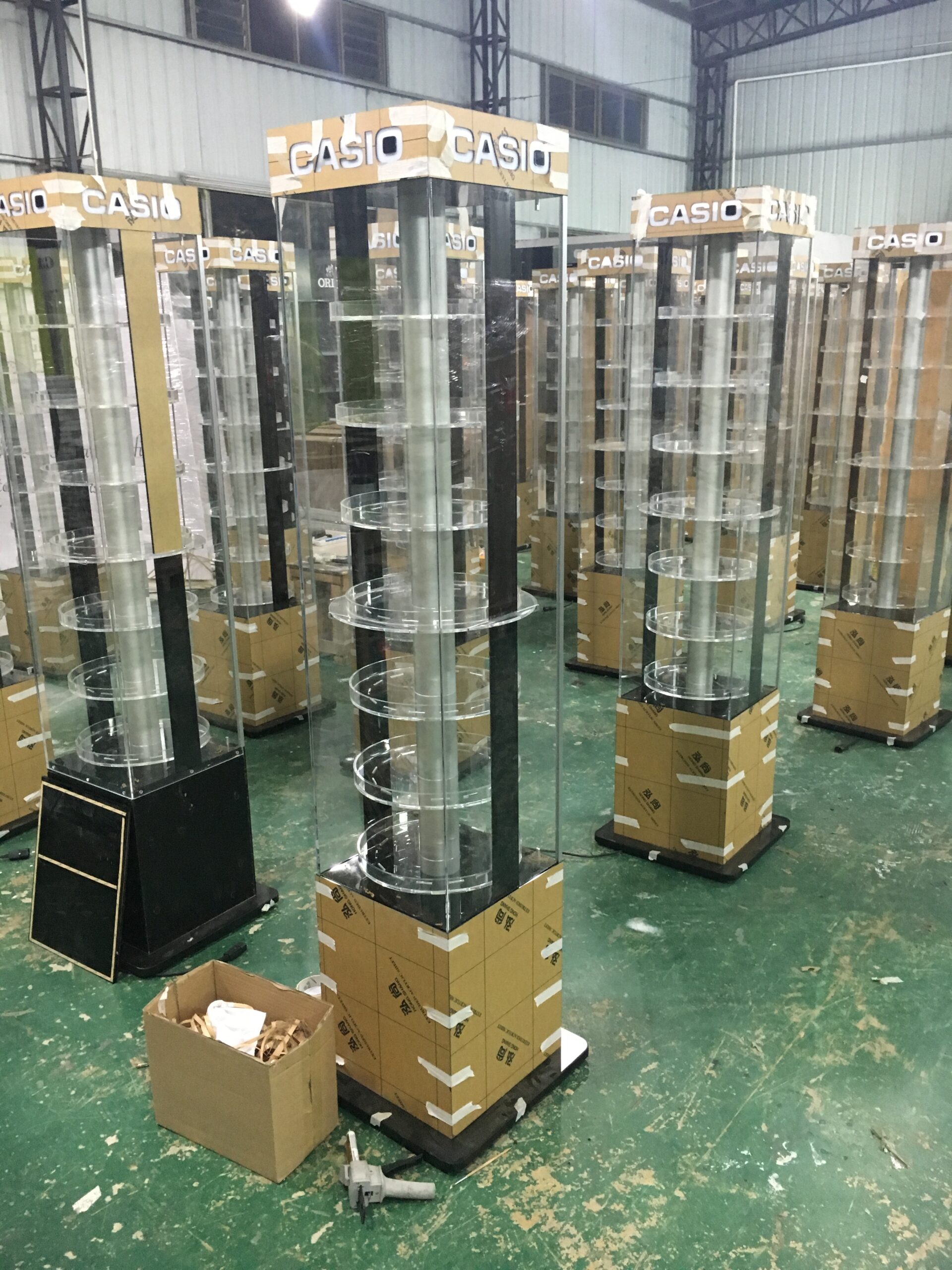 360-degree Rotating Acrylic Sunglasses Display Stand, High-capacity Retail Rack Manufacturing
