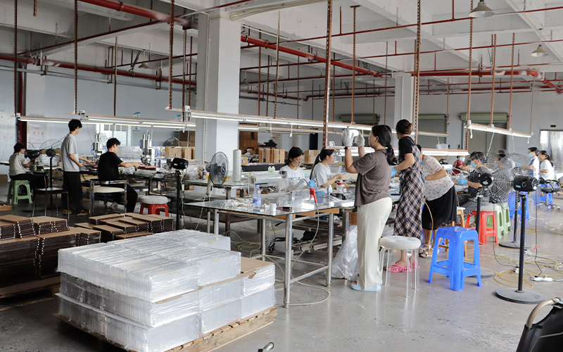 Overview of our 10,000 sqm integrated acrylic fabrication workshop and production lines.