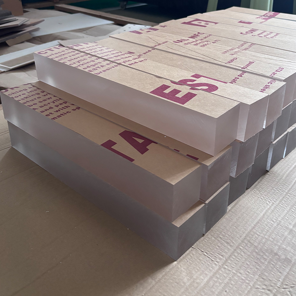 Palletized batch shipment of bespoke acrylic blocks for global retail brands.