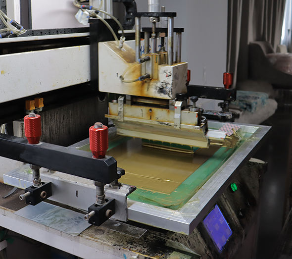 Custom screen printing process for graphics and branding on acrylic sheets