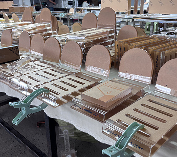 Bulk acrylic display stands for OEM production