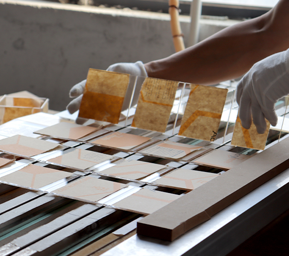 Custom acrylic color sample testing for wholesale production