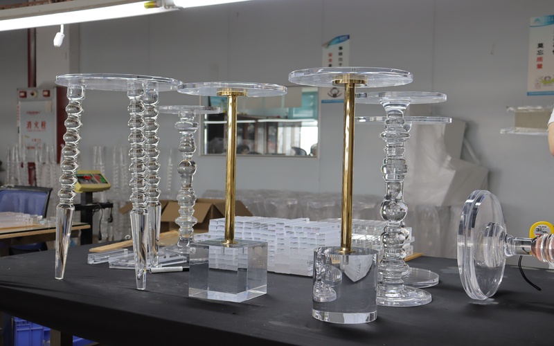 acrylic-candle-holder-display