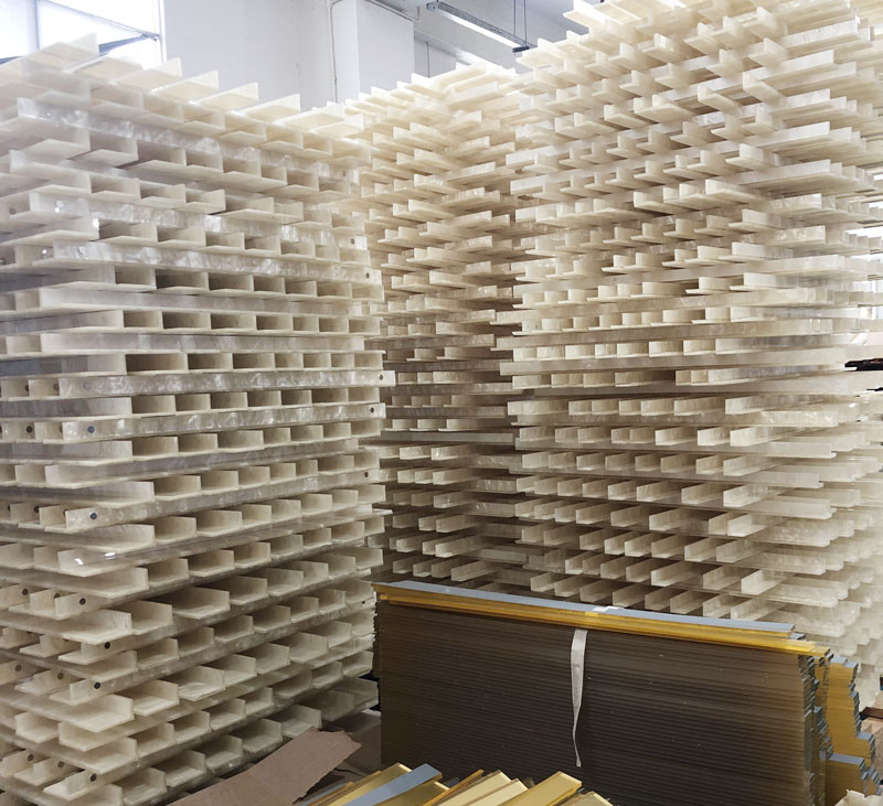 acrylic-mahjong-rack-pearl-batch-production-02