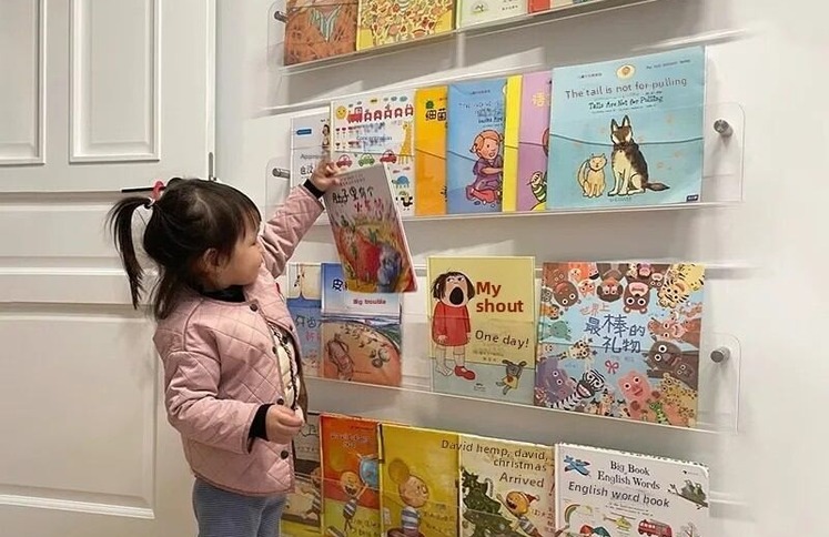 clear-acrylic-floating-wall-bookshelves-kids-room