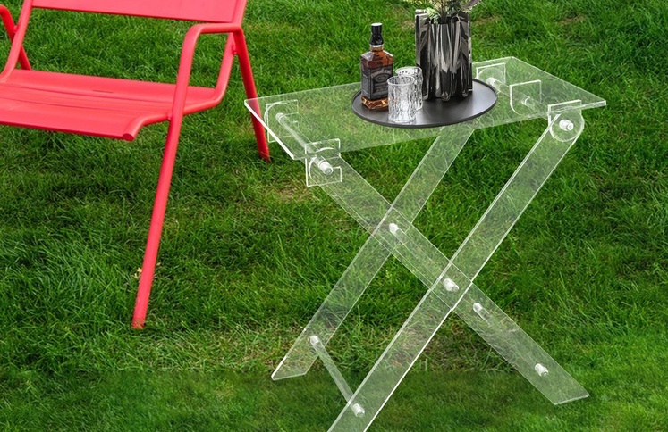 clear-acrylic-folding-tray-table-outdoor-lawn-red-chair