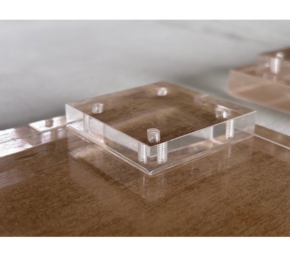 clear-acrylic-layered-platform-assembly-detail
