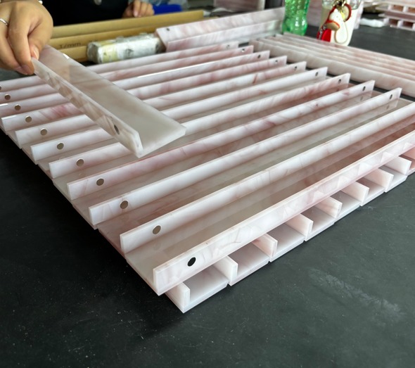 pink-marble-acrylic-mahjong-racks-quality-check