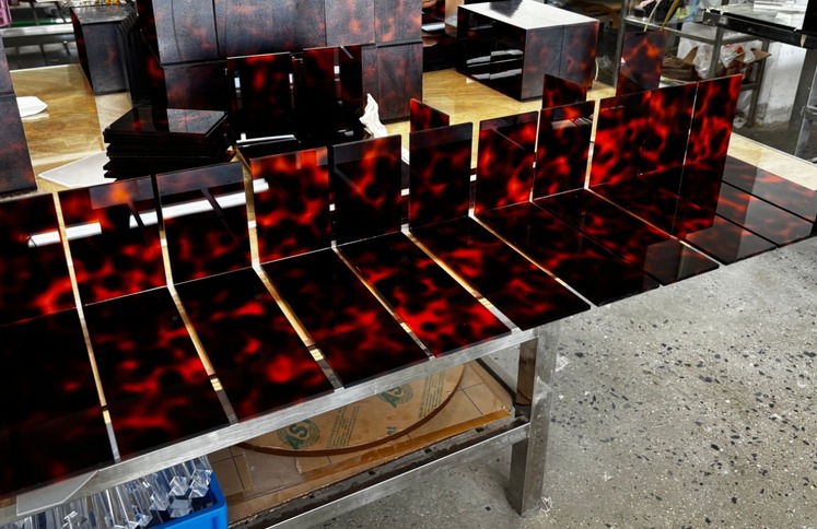 tortoiseshell-acrylic-bookends-batch-production